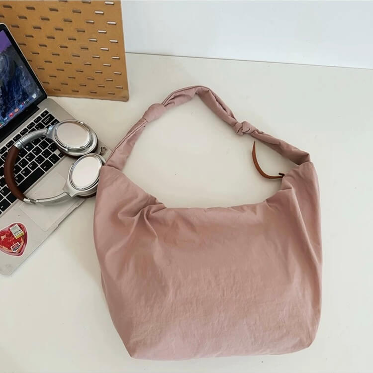 KNOT DESIGN SHOULDER BAG