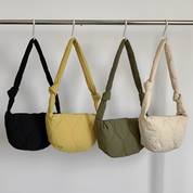 QUILTING KNOT SHOULDER BAG