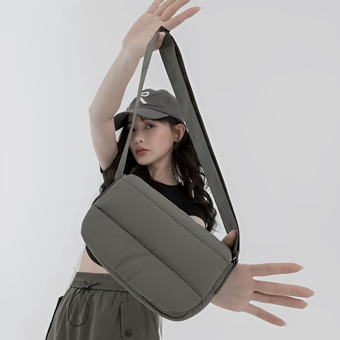 SOFT SHOULDER BAG