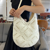 CROCHET TOTE BAG