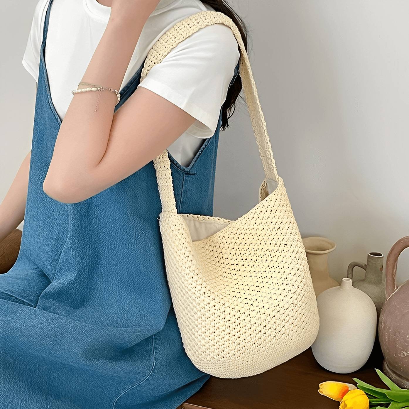 ROUND PAPER TOTE BAG